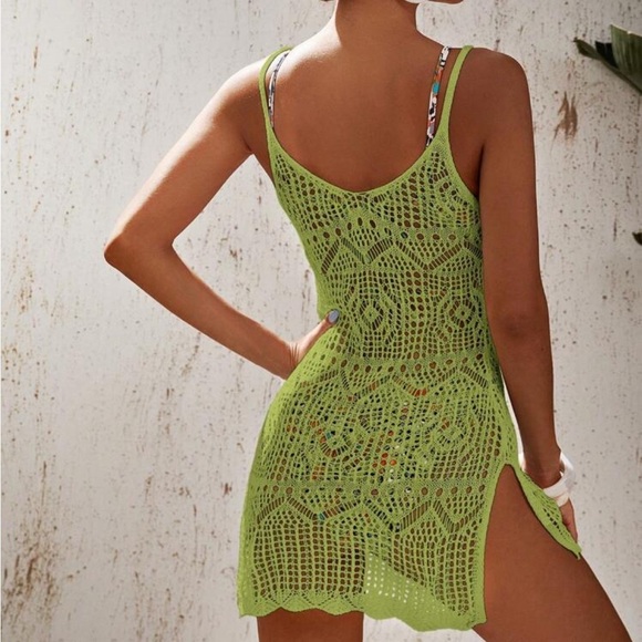 Green Crochet Swim Cover-Up

8113 - Picture 2 of 5